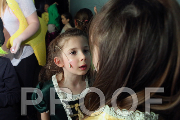 WkLittleMermaidCastB008