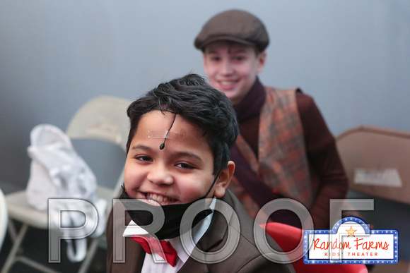 Wk2022MaryPoppinsCastH008