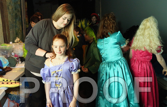 WkLittleMermaidCastF006